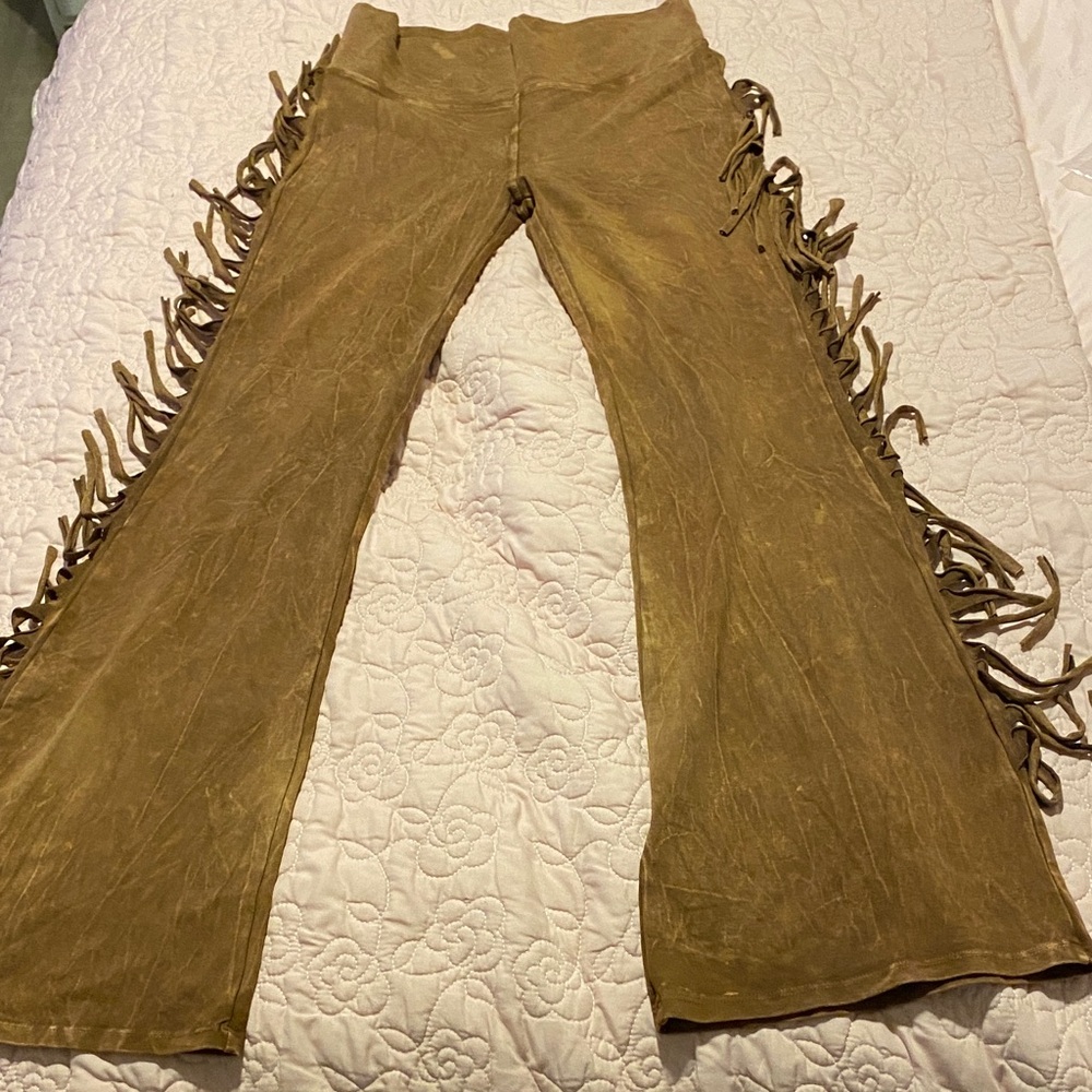Women's Fringe Soft Flared Leggings Brown